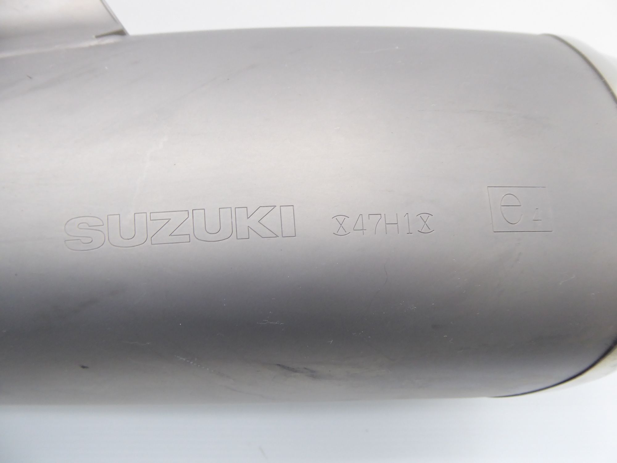 Suzuki GSX-R 1000 09-10 Auspuff Endschalldämpfer links 14340-47H10