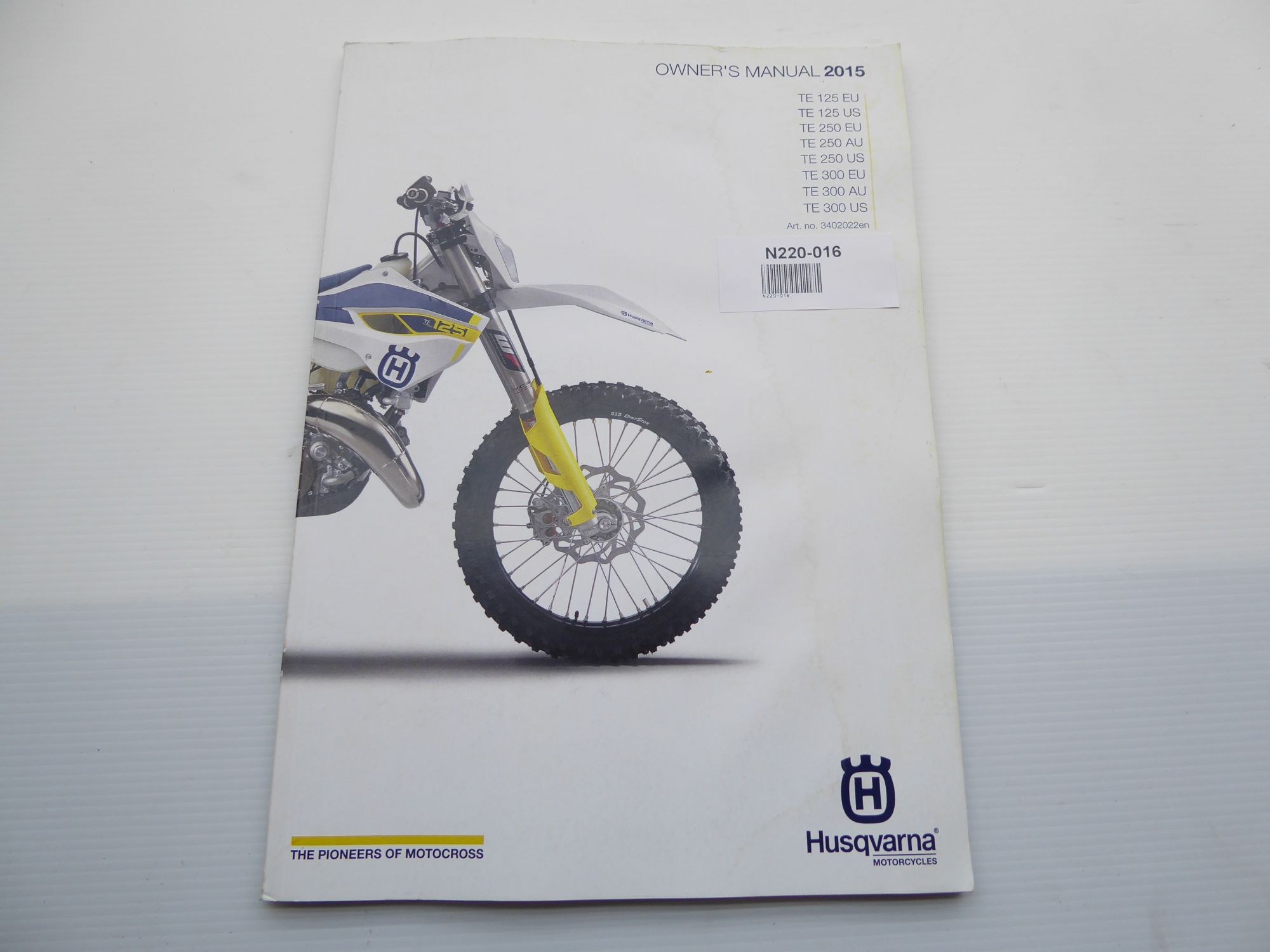 Husqvarna TE 125 250 300 2015 Owners Manual EN 3402022en