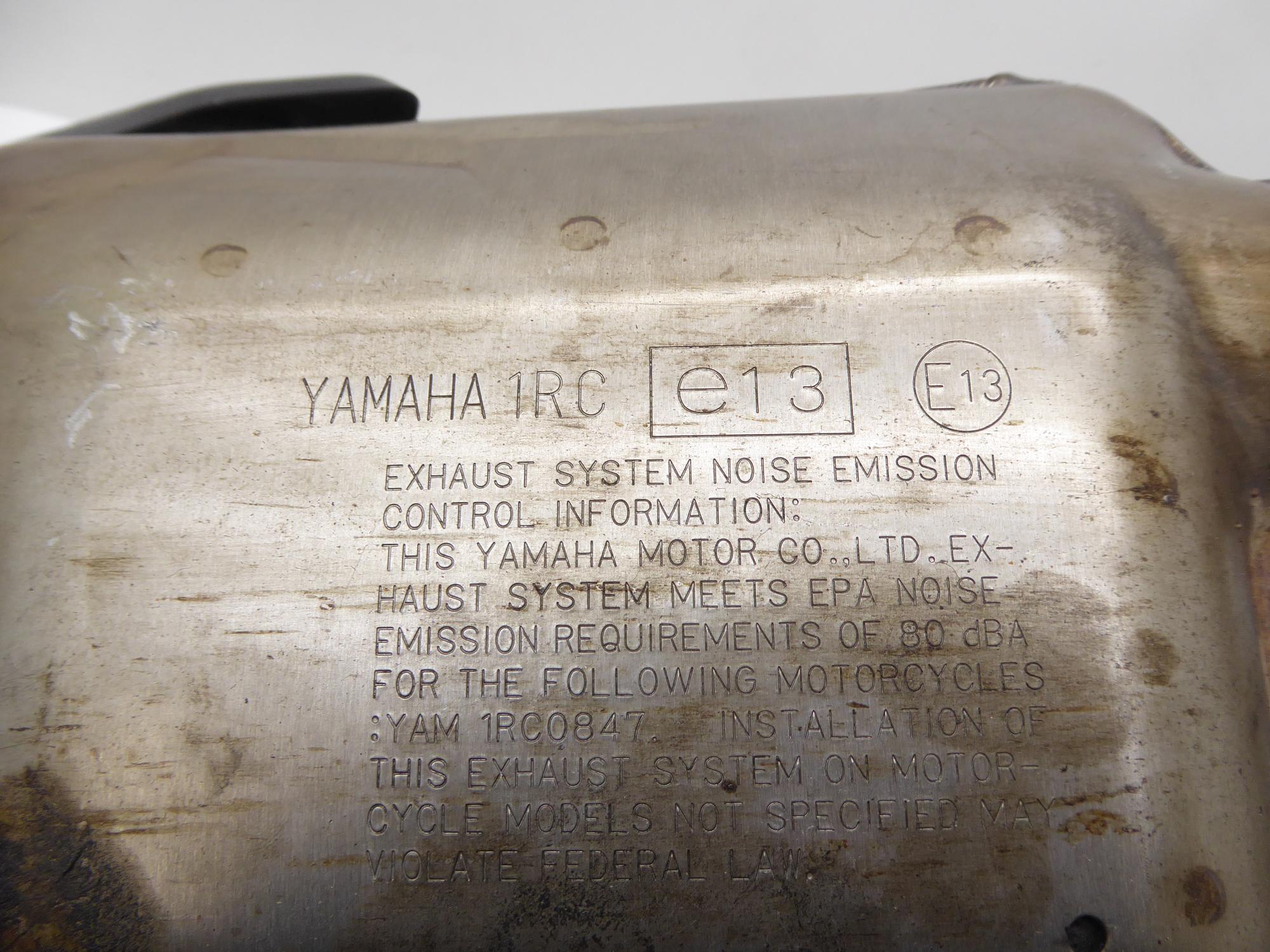 Yamaha MT 09 14-17 Auspuff Endschalldämpfer kpl. 1RC-14710-00